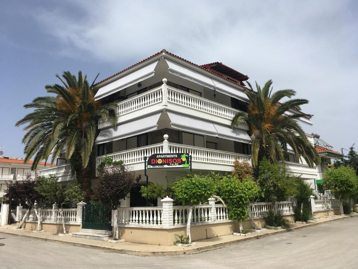 Dionisos Palms Apartments Паралия-Дионисиу Экстерьер фото