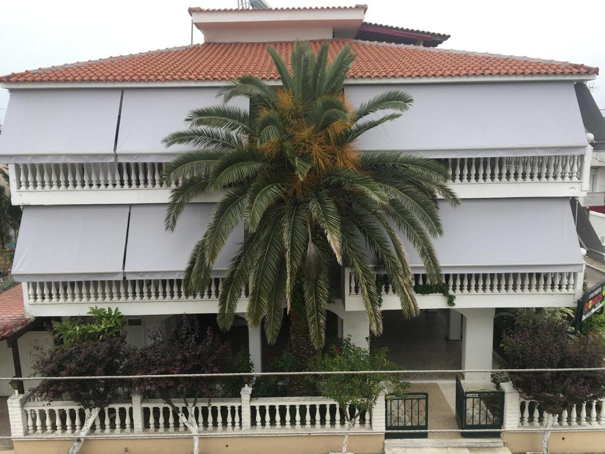 Dionisos Palms Apartments Паралия-Дионисиу Экстерьер фото