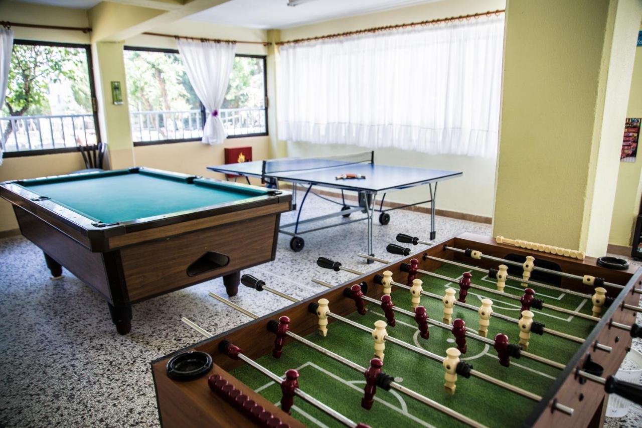 Dionisos Palms Apartments Паралия-Дионисиу Экстерьер фото