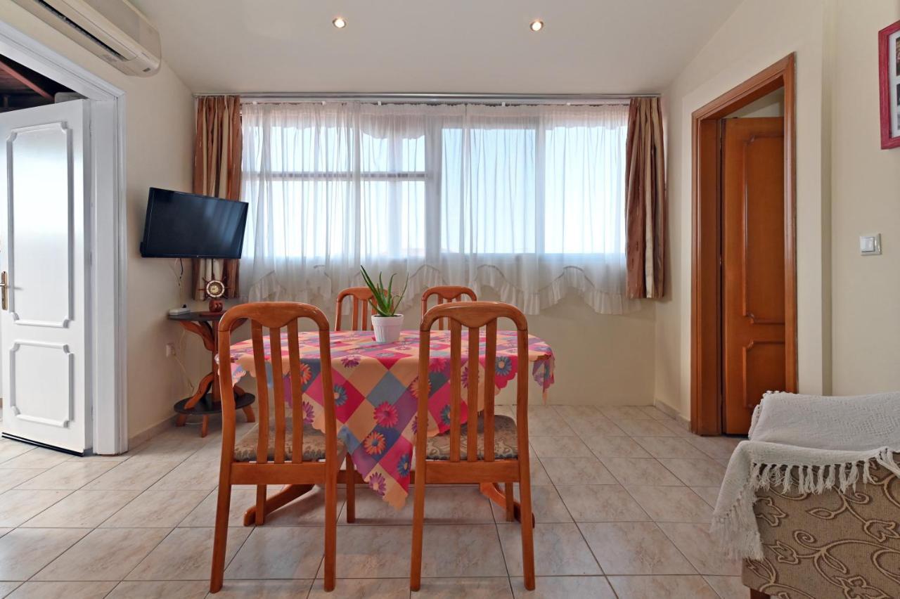 Dionisos Palms Apartments Паралия-Дионисиу Экстерьер фото