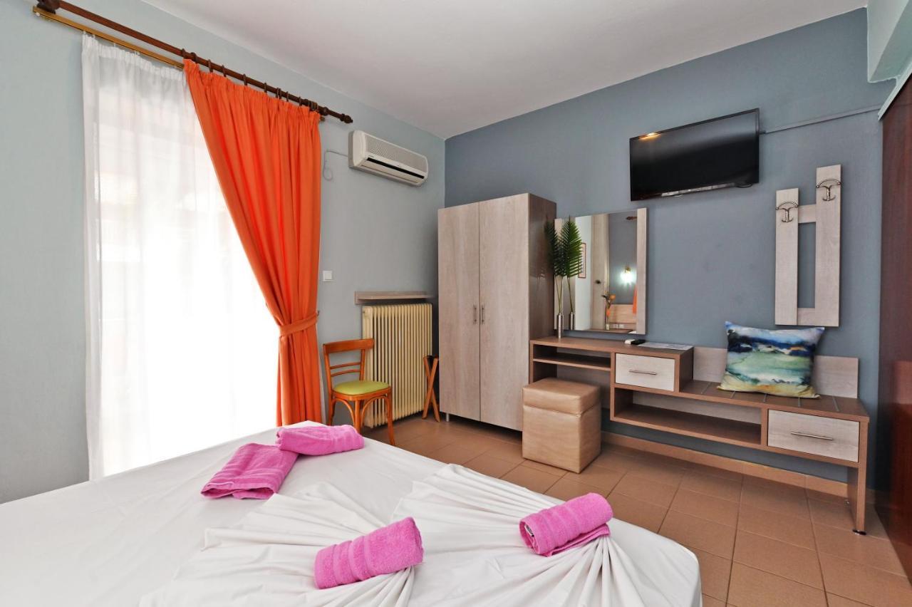 Dionisos Palms Apartments Паралия-Дионисиу Экстерьер фото