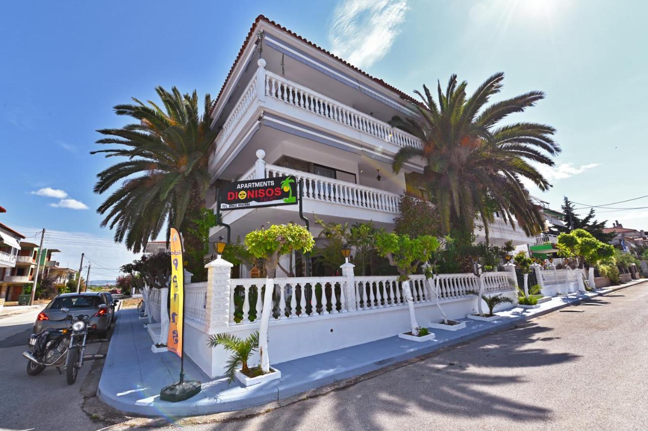 Dionisos Palms Apartments Паралия-Дионисиу Экстерьер фото