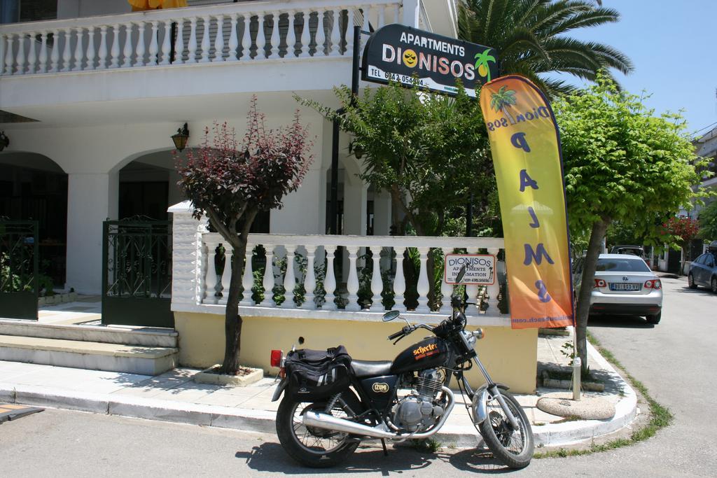 Dionisos Palms Apartments Паралия-Дионисиу Номер фото