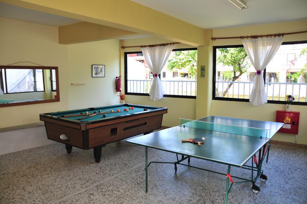 Dionisos Palms Apartments Паралия-Дионисиу Экстерьер фото